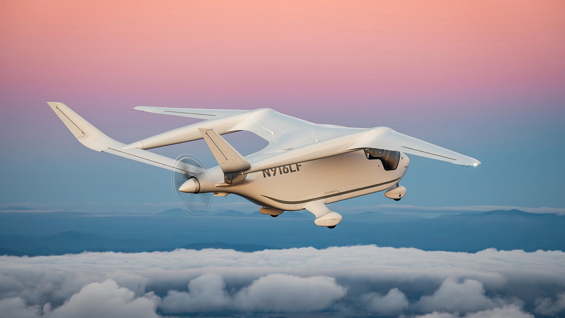 Beta Technologies réussit à faire atterrir son premier avion électrique avec des passagers à l’aéroport de New York