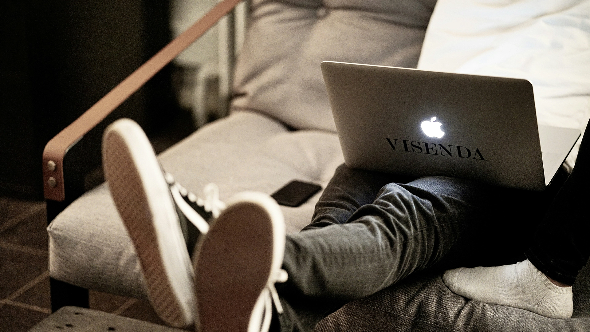 Les lois de vérification de l’âge poussent les utilisateurs vers des sites en ligne non réglementés